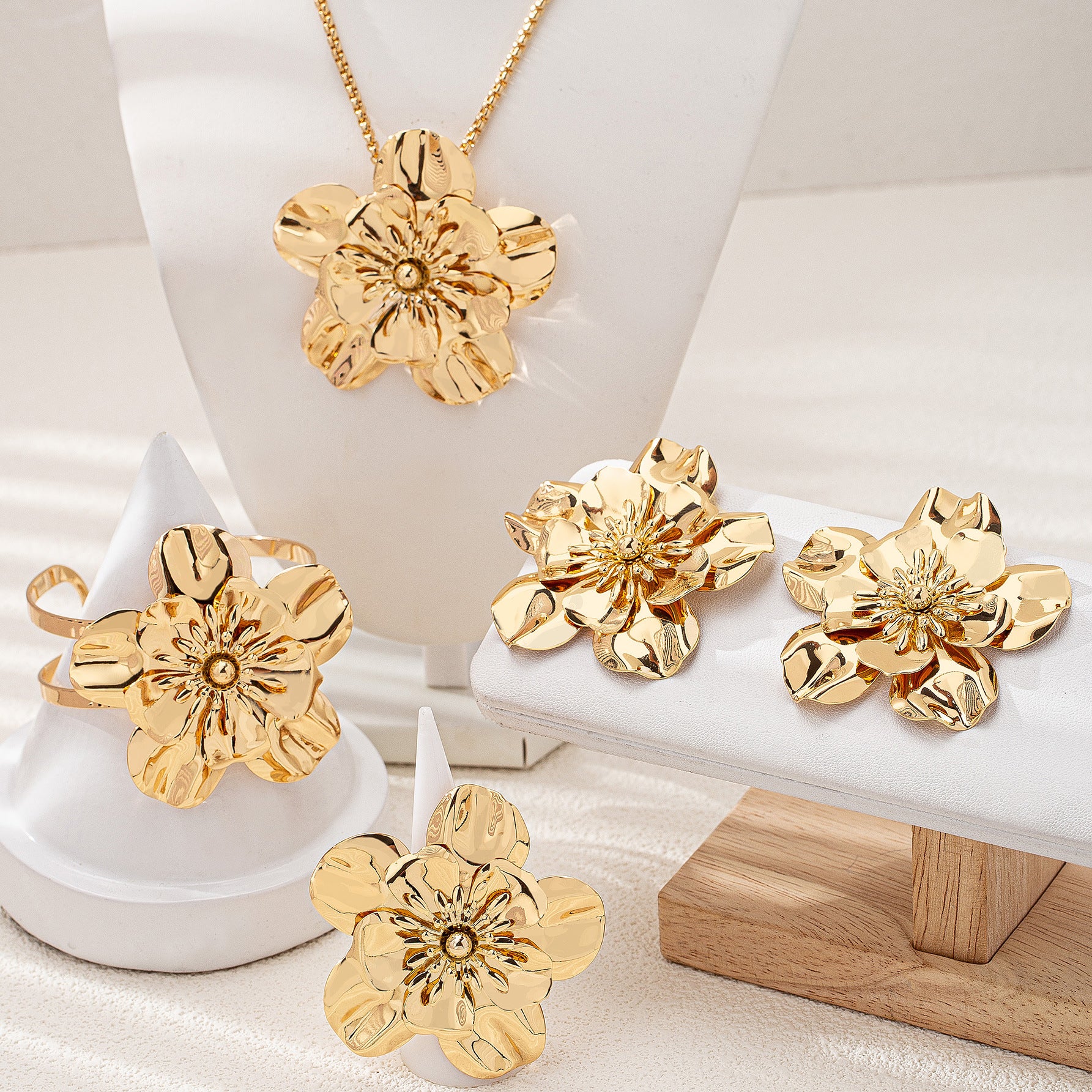 Conjunto de Joyería Floral Retro