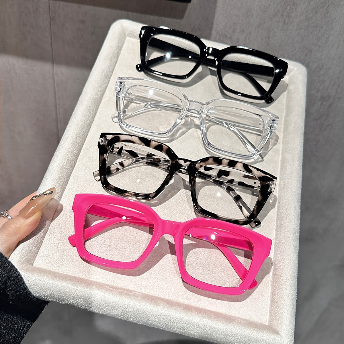 Gafas anti luz azul montura cuadrada – protección ocular y estilo moderno